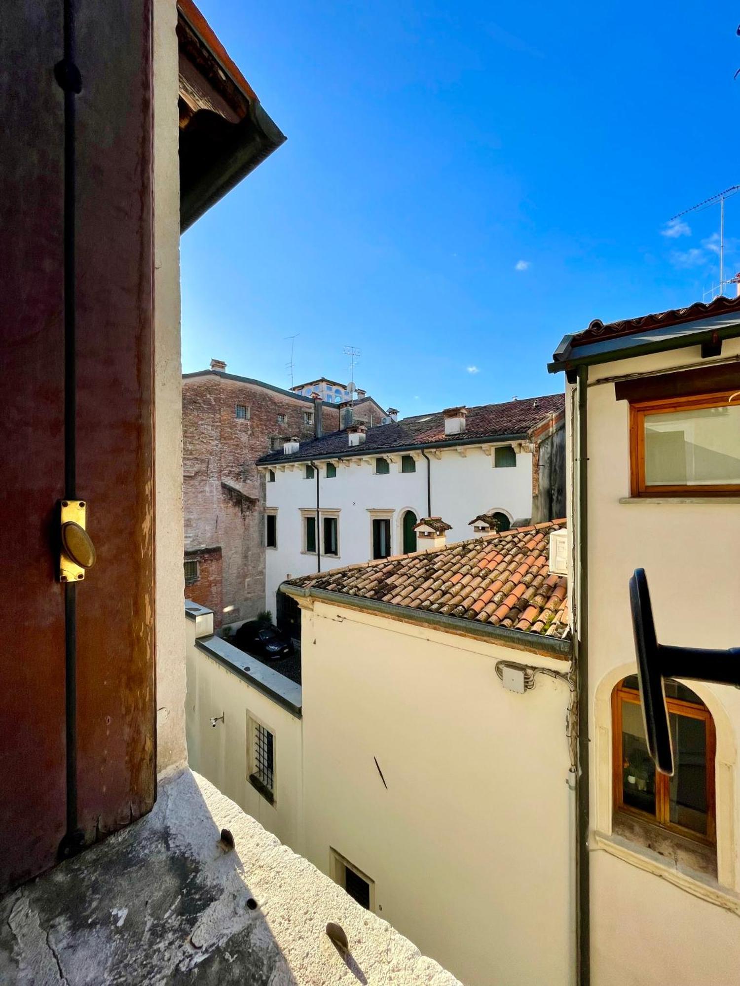 Apartamento Il Palazzetto Vicenza Exterior foto